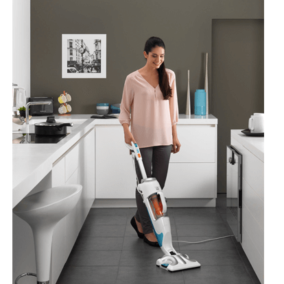 CLEAN & STEAM VACUUMS AND CLEANS FLOORS IN ONE GO