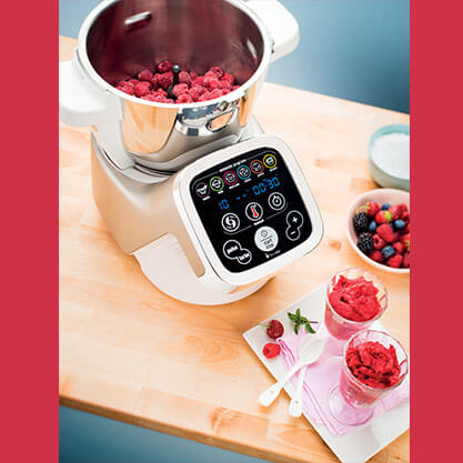 THE FIRST COOKING FOOD PROCESSOR FROM MOULINEX