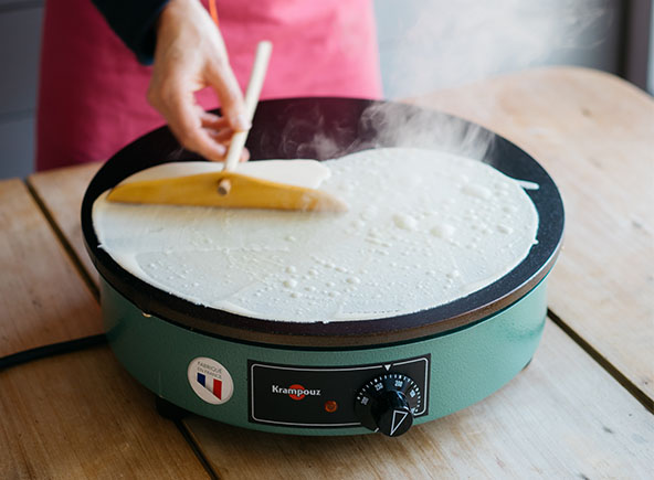 Test Krampouz Billig : la crêpière bretonne traditionnelle et  semi-professionnelle - Les Numériques